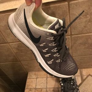 Nike zoom 7 1/2 like new